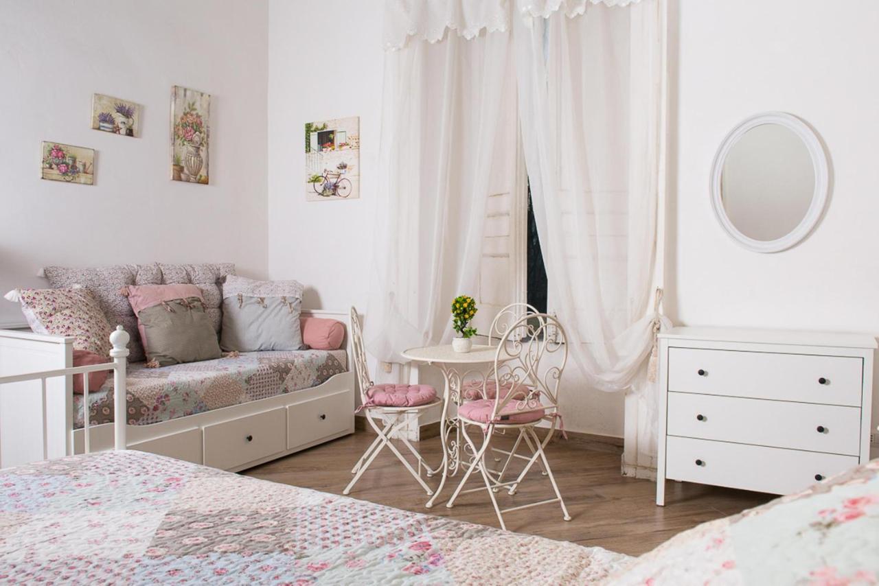 Maison La Mitra - Dimore Partenopee Napels Buitenkant foto