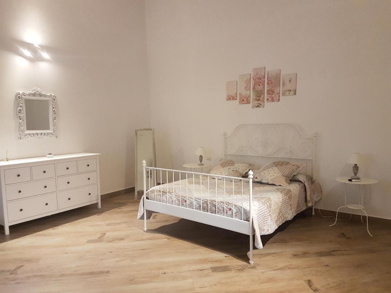 Maison La Mitra - Dimore Partenopee Napels Buitenkant foto