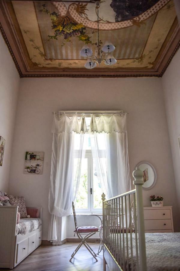 Maison La Mitra - Dimore Partenopee Napels Buitenkant foto