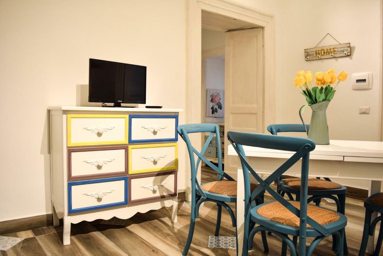 Maison La Mitra - Dimore Partenopee Napels Buitenkant foto